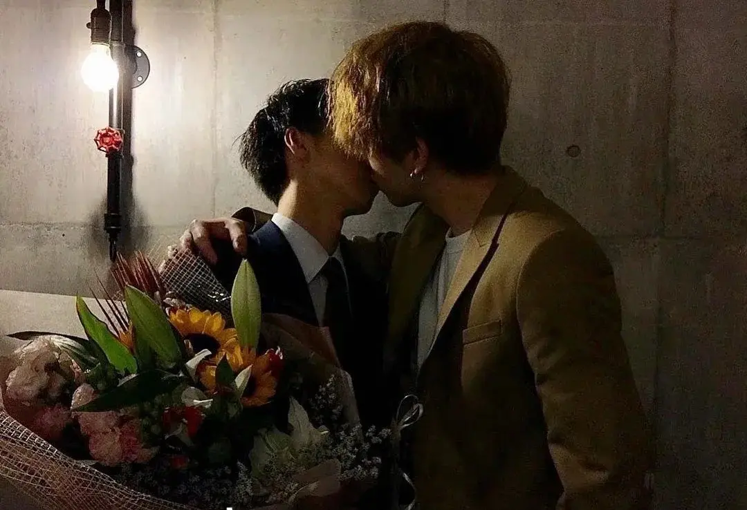 《花臂凉太 × 花臂老师：花臂夫妇》-资源截图